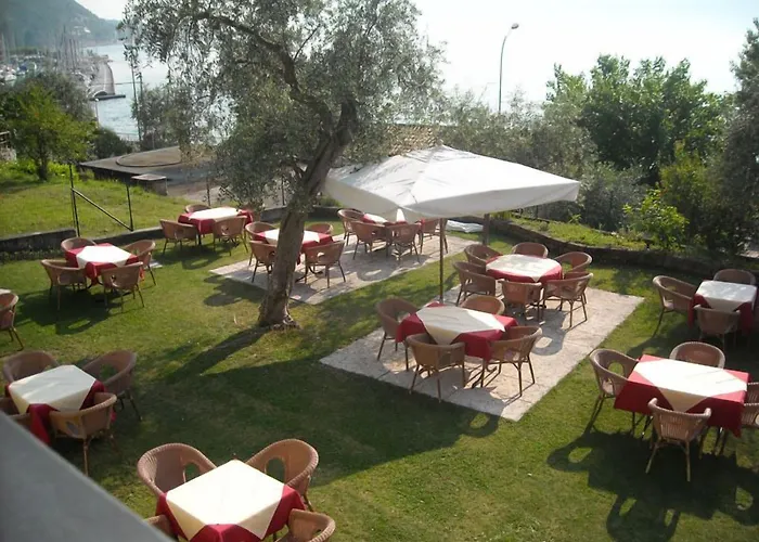 Albergo Navene Hotel