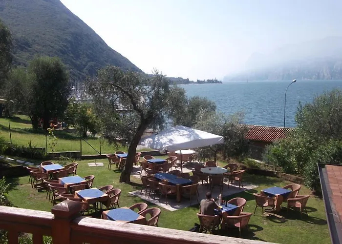 Albergo Navene Hotel Navene