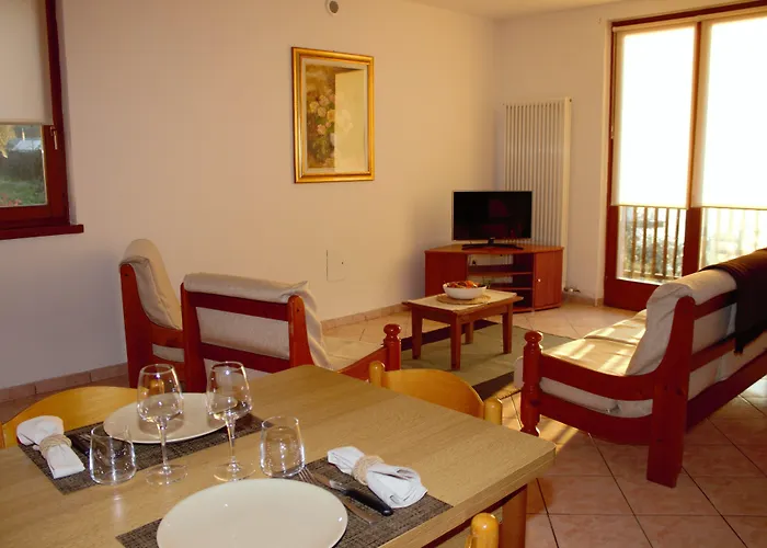 Hotell Albergo Navene 2*