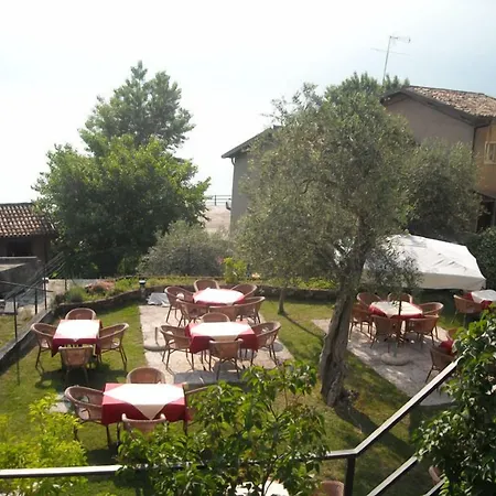 Albergo Navene 2* Navene